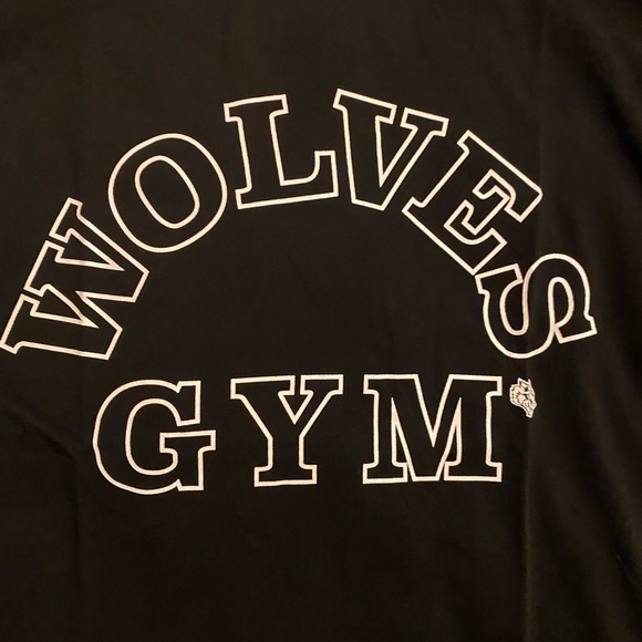 Darc Sport | Shirts | Darc Sport Wolves Gym Oversized Tee | Poshmark